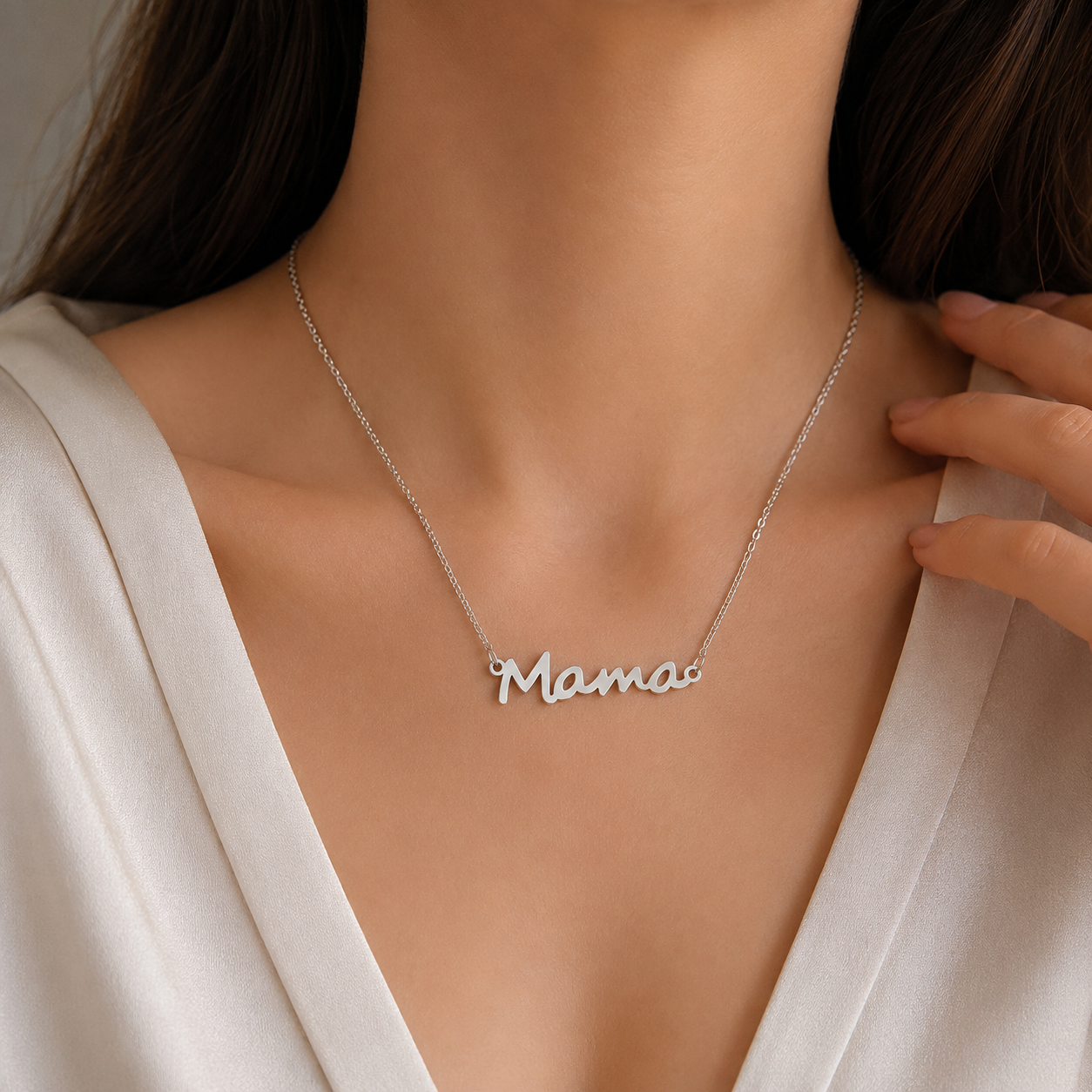 "Mama" Yazılı Boyunbağı