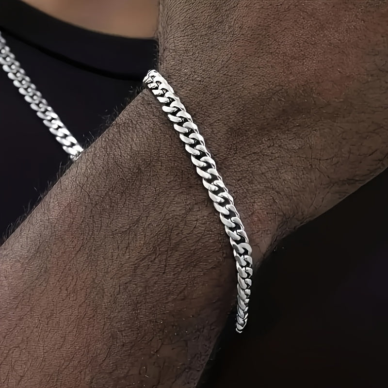 Gümüşü Rəngli Kişi Aksesuar Dəsti (Qolbaq+boyunbağı)